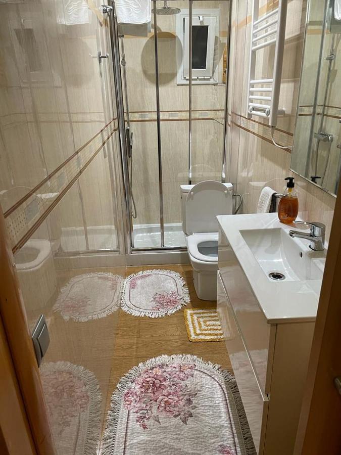 Appartamento Cozy Flat Sant Adrià de Besòs Esterno foto